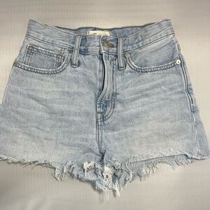 MADEWELL | The Perfect Jean Short Denim Distressed Size 24